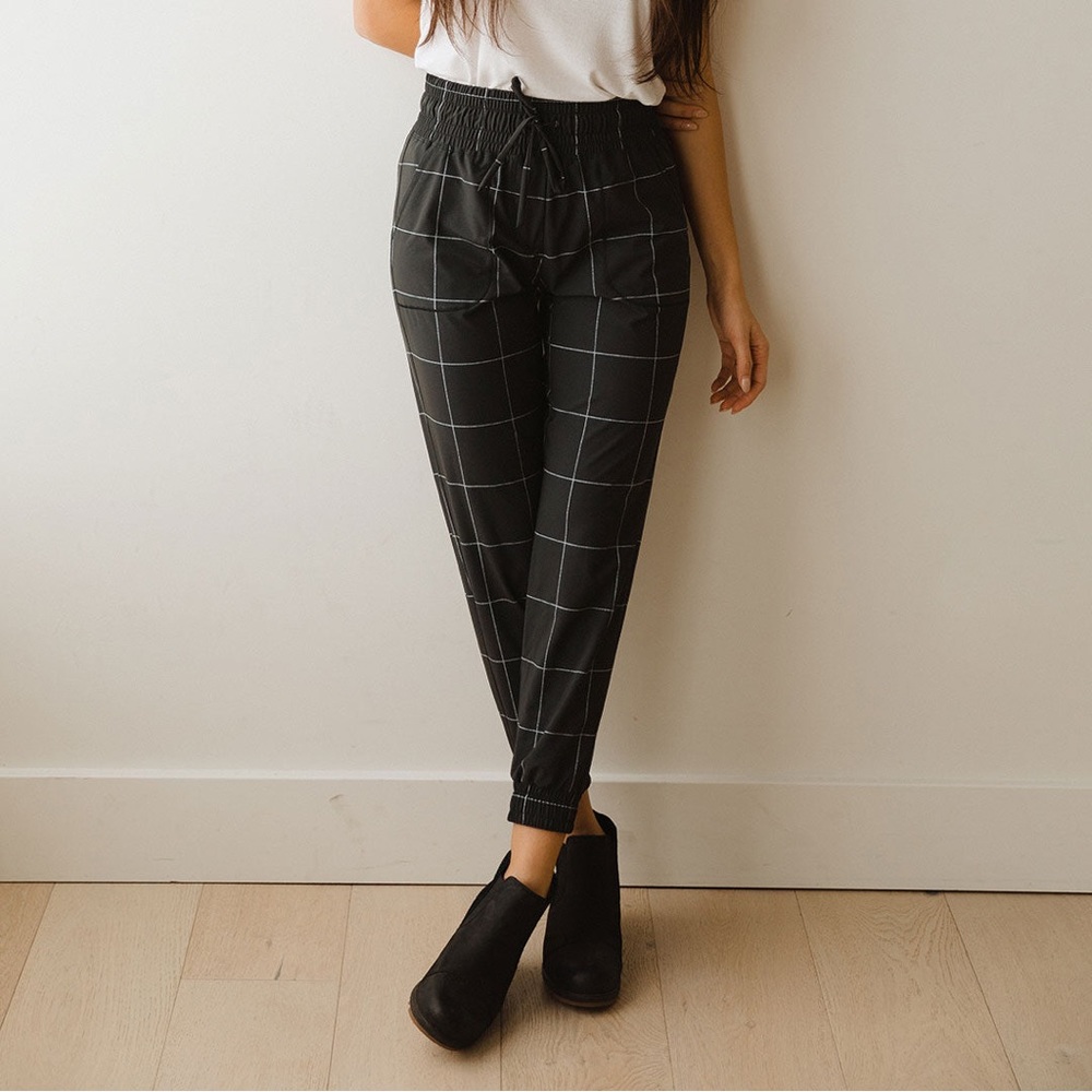 Albion Fit Destination jogger black windowpane Tall